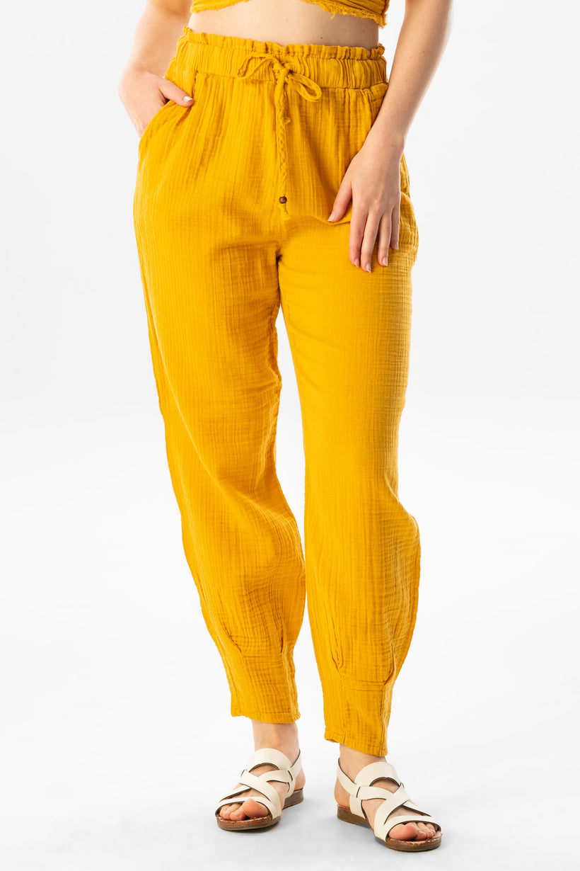 Muslin Carrot Pants (151.540.08); 100% cotton