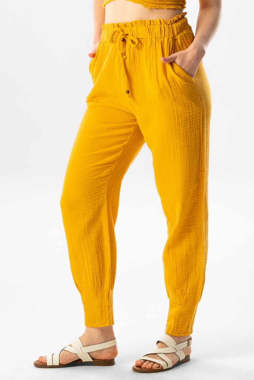 Muslin Carrot Pants (151.540.08); 100% cotton