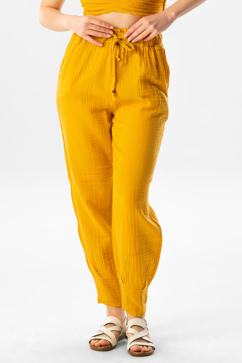 Muslin Carrot Pants (151.540.08); 100% cotton