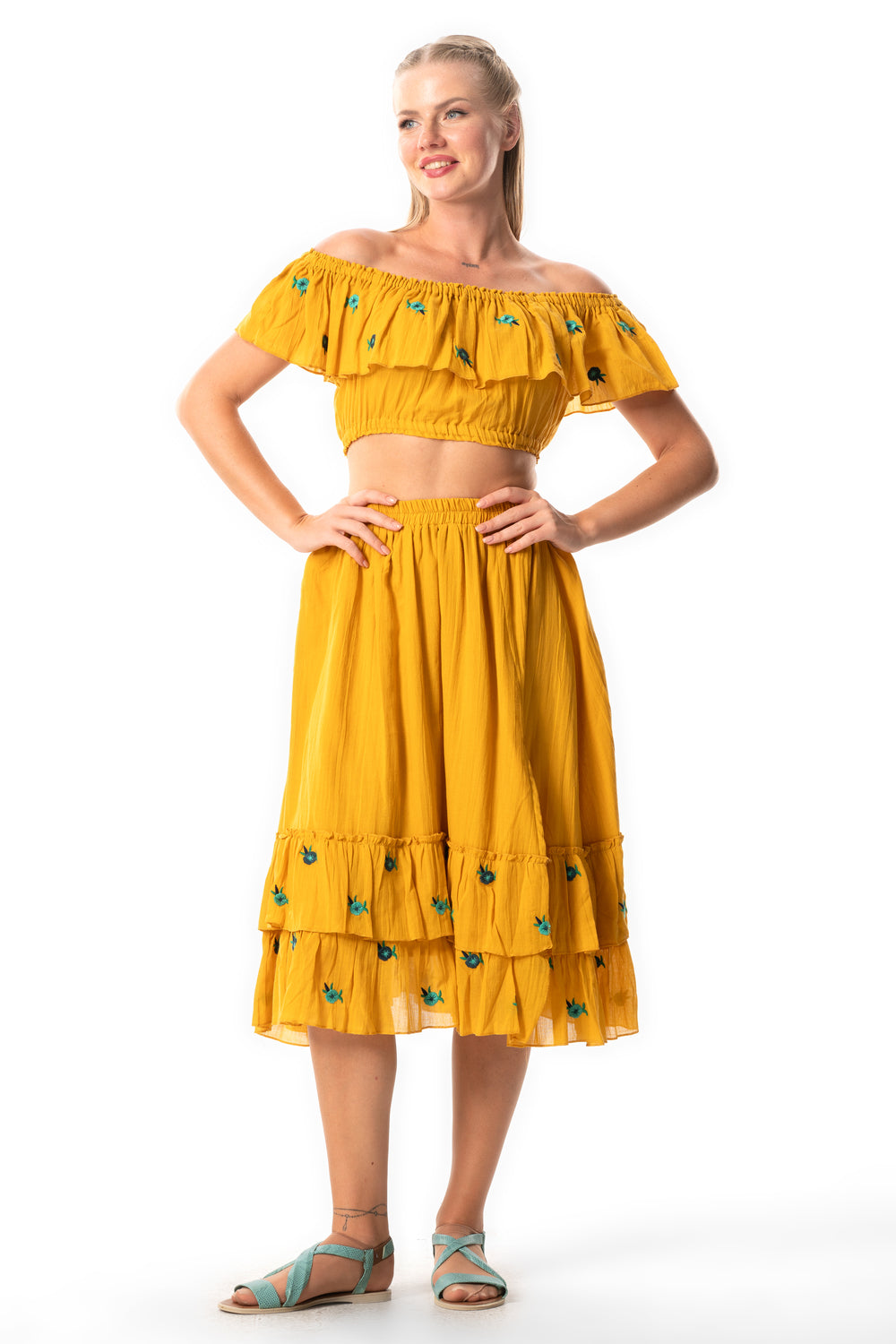 LVN Embroidered Blouse (151.713.01); 100% Cotton